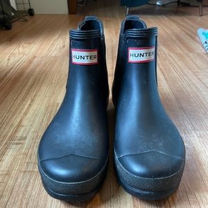 Hunter Black Chelsea Boots
